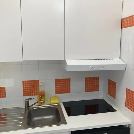 Lisbon's Cozy House ליסבון