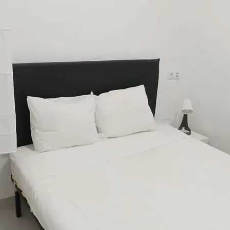 Lisbon's Cozy House *