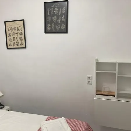 Lisbon's Cozy House Daire *